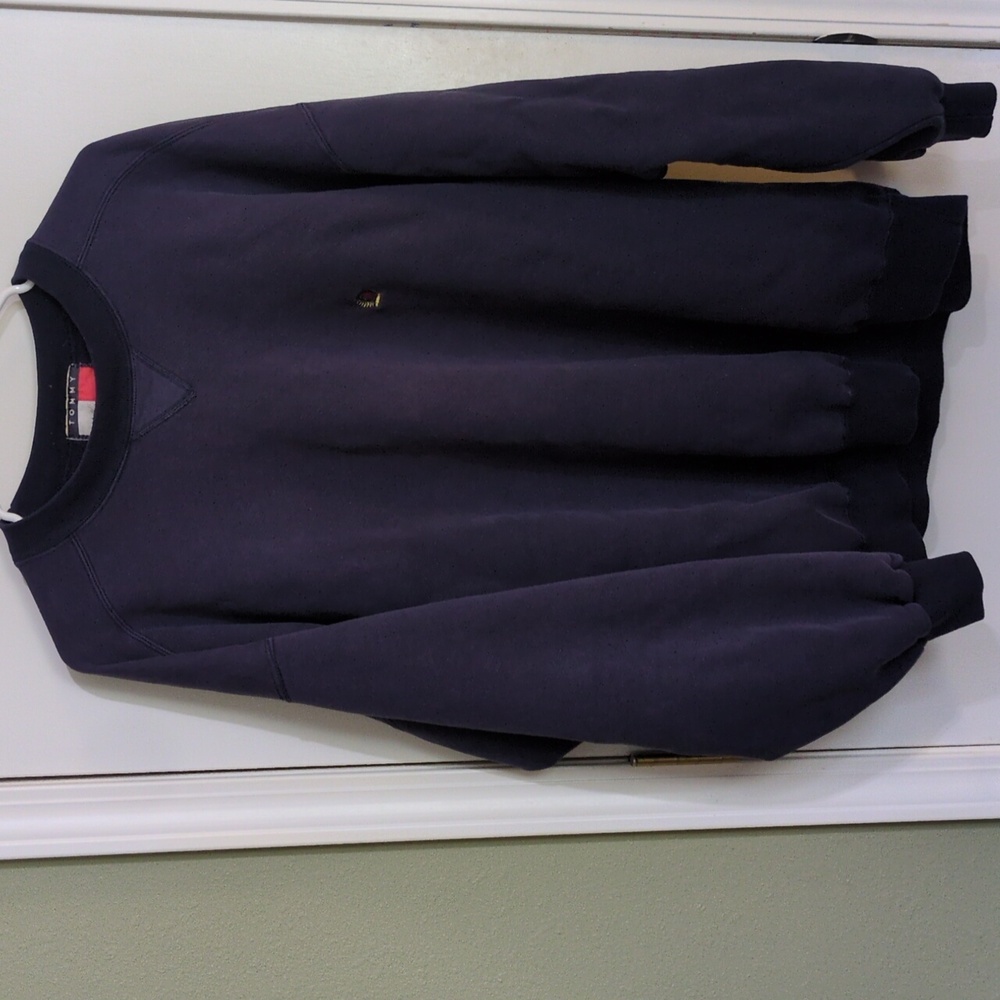 Vintage Tommy Hilfiger Men's Navy Blue Sweater- Size XL
